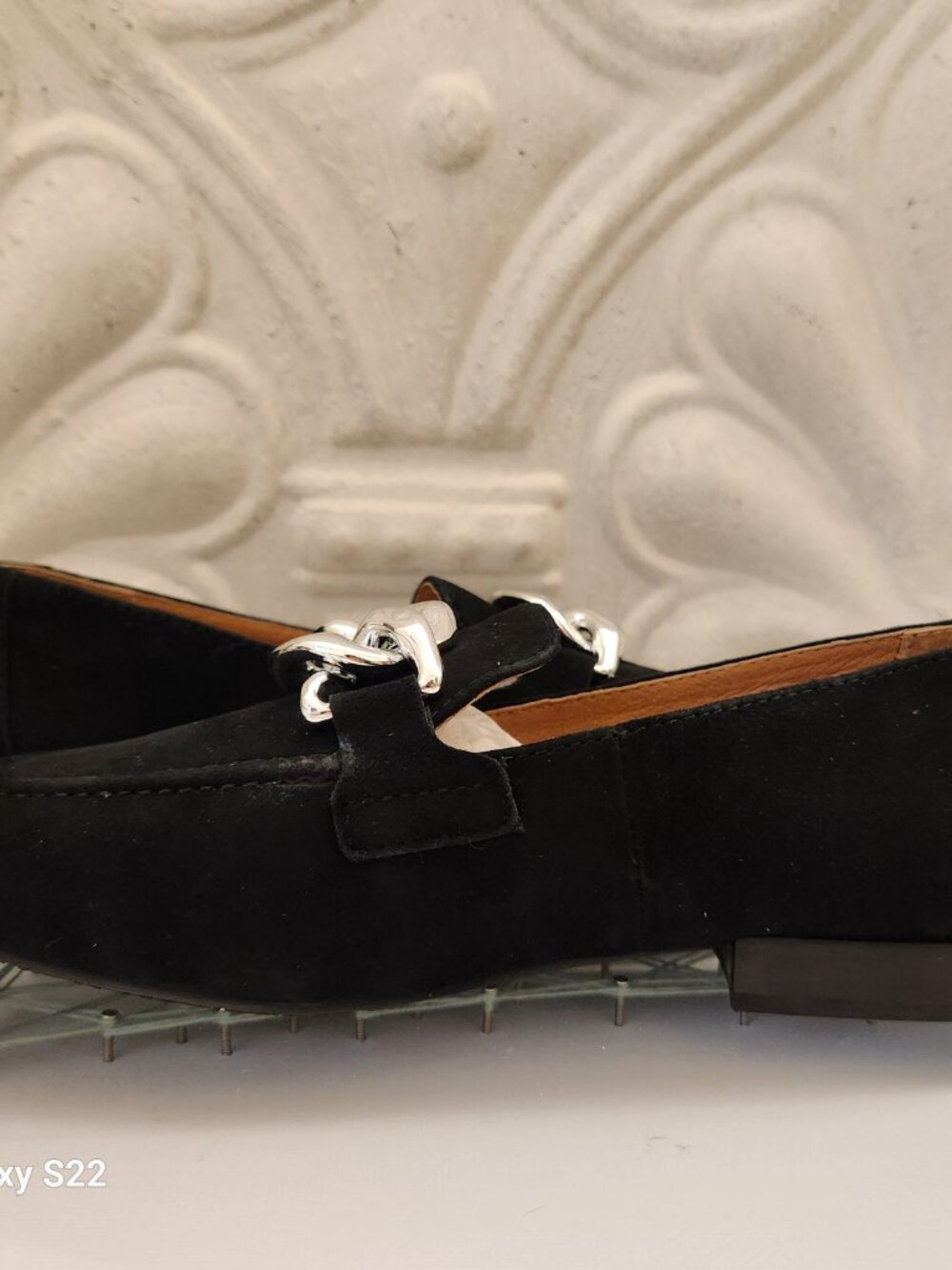 Donald Pliner "Bristolks" black kid suede loafers. NIB. Size 7.5 - Picture 6 of 11